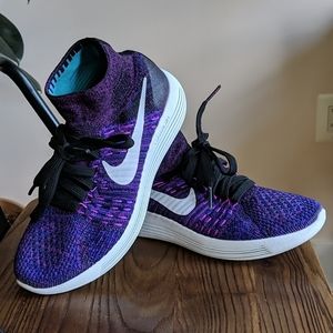 Nike women's LunarEpic Flyknit High Top